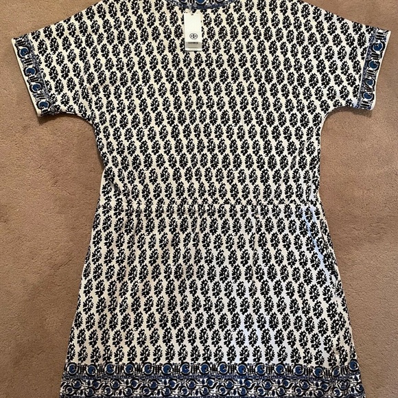 Amara Dress by Tory Burch - Picture 4 of 7